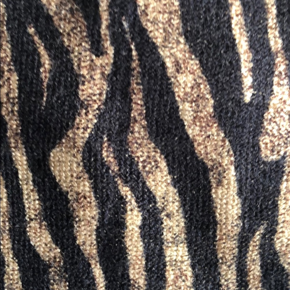 Scarf - Picture 2 of 3
